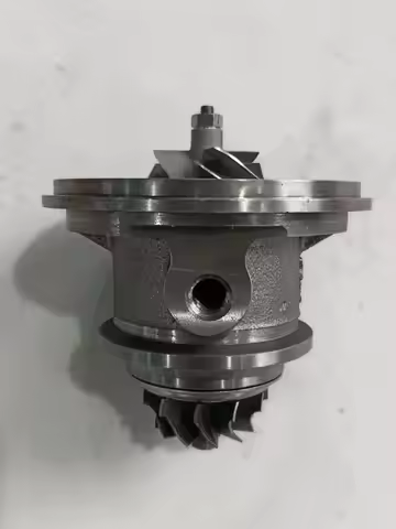 ENGINE V2003-T VB410140 CORE VA410140 VC410140 VD410140 TURBO CHRA 1J700-17010 1J700-17011 RHF3 CART