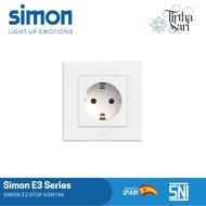 SIMON E3 White Socket