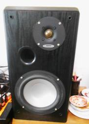 【台中寶山二手音響類】英國桌上型喇叭一對　  Accusound  DL-125