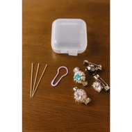 Set Brooch Hijab Emergency Kit