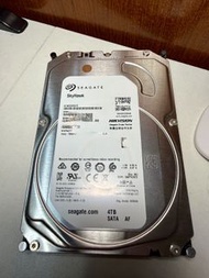 Seagate SkyHawk 4TB 監控硬碟 ST4000VX015