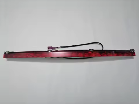 A2048200056 for mercedes-benz Auxiliary Third Stop Lamp Broken Lamp W204 C180 C200 W212 E200 E250 E3