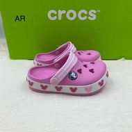 【ของแท้จากเคาน์เตอร์】รองเท้า Crocs แบบสวมสำหรับเด็กผู้หญิงและผู้ชาย ลายมาใหม่สีสวยงานดีทุกคู่ รับรองสินค้าตรงปกตามรูปค่ะ