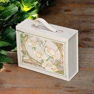 Meaningful Gifts March 8, Birthday, Valentine Flower Box Gift Box QUA22