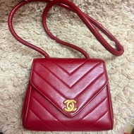 Chanel Vintage正紅色山形紋方胖小包