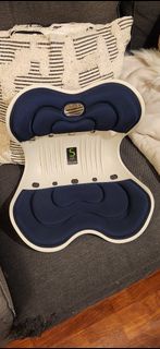 加大矯正坐墊防駝腰靠墊(花瓣型骨盆坐墊/減壓坐墊 /護腰坐墊 /美臀坐墊/椅墊)