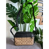 Authentic Coach Graham Crossbody Bag In Signature Canvas