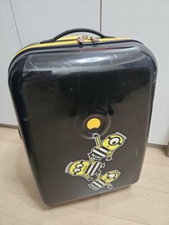 Delsey Minion Suitcase 行李箱