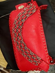 ​🔥震撼清貨價$2800🔥 93%新正品 Fendi Selleria 羅馬荔枝紋牛皮 限量手工編織鏈帶包 雙肩/腋下包 紅金