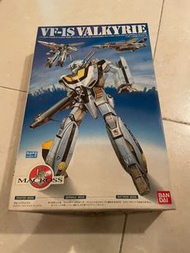 Macross / Bandai / VF-1s / 1:72
