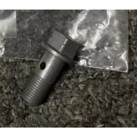 Turbocharging Oil Inlet Pipe Screw for Mercedes Benz W204 W212 C180 C200 E200 E260 M271