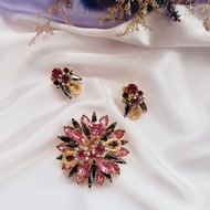 美國西洋古董飾品 / D&E Juliana 黑瑪瑙桃紅北極光鑽/胸針耳環