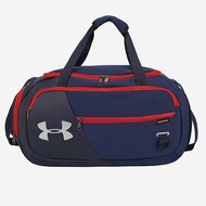 Under Armour_training sports messenger bag large-capacity mens dry and wetแยกกระเป๋าสะพายข้างผู้หญิง