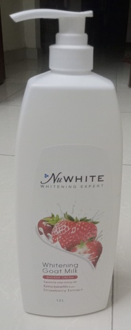 Sữa tắm dưỡng trắng da NUWHITE 1.2l