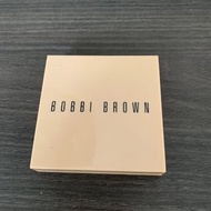 Bobbi brown 蜜粉餅