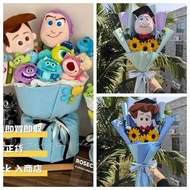 現貨❗️❗️ Toys story反斗奇兵@巴斯光年&胡迪 公仔花束 畢業花#畢業花束#父親節禮物  父親節花束 禮物推介 帶燈串｜生日禮物 情人節禮物 謝師晏花禮 永生花 HK$238