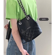 Korean Ins Bucket Rhombus Chain Shoulder Bag韩版水桶菱格链条单肩包