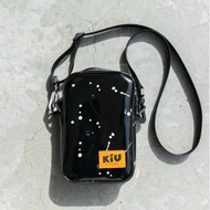 【K336-135】Splash black - (Kiu系列) PVC防水斜肩包/斜孭袋/斜揹包 (4537988021322)