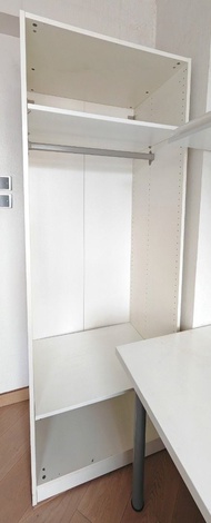 IKEA Besta White Open Wardrobe  
IKEA Besta 白色無門衣櫃