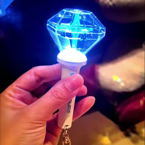 SKZOO stray kids Hot Sale kpop 2nd Gen Mini Lightstick Keychain Glowing Pendant Choi Hyunsuk Merch T