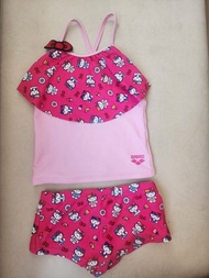 Hello Kitty Arena女童泳衣 穿過數次size 100