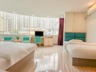 Hechi Yizhou Longgang One hotel