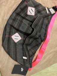 Nike斜背包