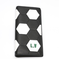 路易威登 M63294 Epi Portefeuille Brazza 俄羅斯 2018 FIFA 世界盃長版皮夾
LOUIS VUITTONNoir