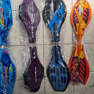 Model Limited WAVEBOARD / SKATEBOARD / SNAKEBOARD GOYANG Children Character