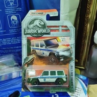 Matchbox 14 Mercedes Benz G 550 Jurassic World diecast Mattel
