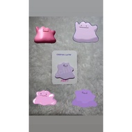 HANDMADE CLAY PIN DITTO