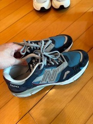 New Balance 920