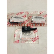 STOP SWITCH / BRAKE SWITCH FOOT 2 HINO LOHAN (GENUINE PARTS)