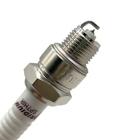 1 2 4 PCS IRIDIUM two stroke outboard yacht spark plug SP7HIR for W7BC BR7HIX IWF22 W22FPU10 BP7HIX 