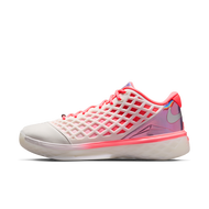 Nike | รองเท้าบาสเกตบอลที่ให้การคืนแรงและบิดงอ NIKE KOBE 3 IQ3917
