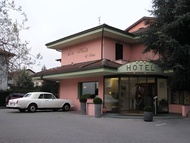 La Villa - Sure Hotel Collection by Best Western