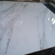 granit lantai ploren 60x60 /kramik lantai list plint