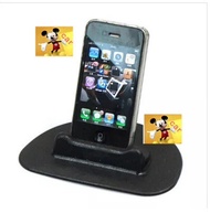 Silicone mobile phone holder car phone holder car multifunctional mobile navigation cradle phone non