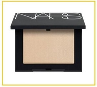 Nars 纳斯 肤色蜜粉饼10g#PEBBLE