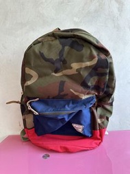 Herschel迷彩背包
