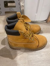 #23畢業出清 Timberland 經典黃靴 六孔 童裝鞋 踢不爛