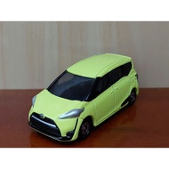 Car Model Tomica Toyota Sienta - No.99