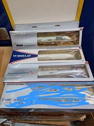 1/200 Hogan 塑膠飛機模型$300ea