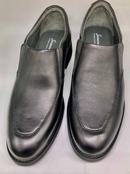 Saramanda  รุ่น 167024  รองเท้าคัชชูหนังแท้ผู้ชาย แบบสวม มี 4 สี