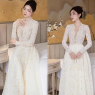 G98 lace dress with long flared sleeves, elegant lady