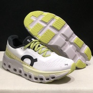 Kasut larian Cloud Monster 2 direka untuk berlari yang selesa. Ia mempunyai sistem pengudaraan dan k