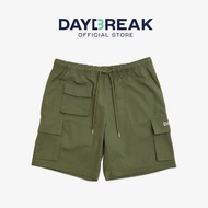 DAYBREAK Cargo Short Pant กางเกงคาโก้ ขาวสั้น สีครีม/เขียว