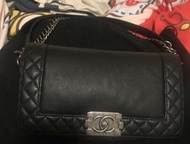 Chanel boy 25cm