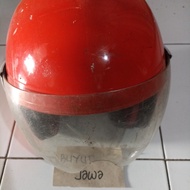 helm second merah