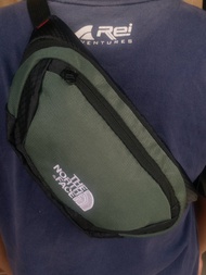 Waistbag sling bag tas pinggang TNF